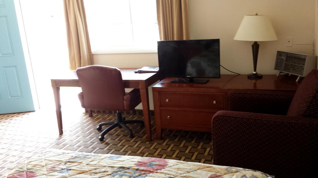 Executive Inn & Suites レイク・ビュー 部屋 写真