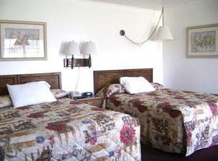 Executive Inn & Suites レイク・ビュー エクステリア 写真